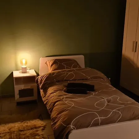 Διαμέρισμα Chez Gary Σαρλρουά